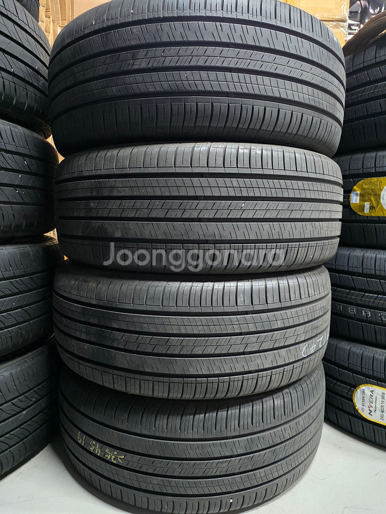 중고타이어 235 45 19 판매합니다. 넥센 엔페라 au7--0