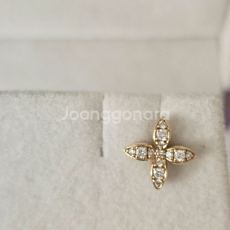 골든듀 펄시피아 쁘띠 다이아몬드 1 귀걸이--1