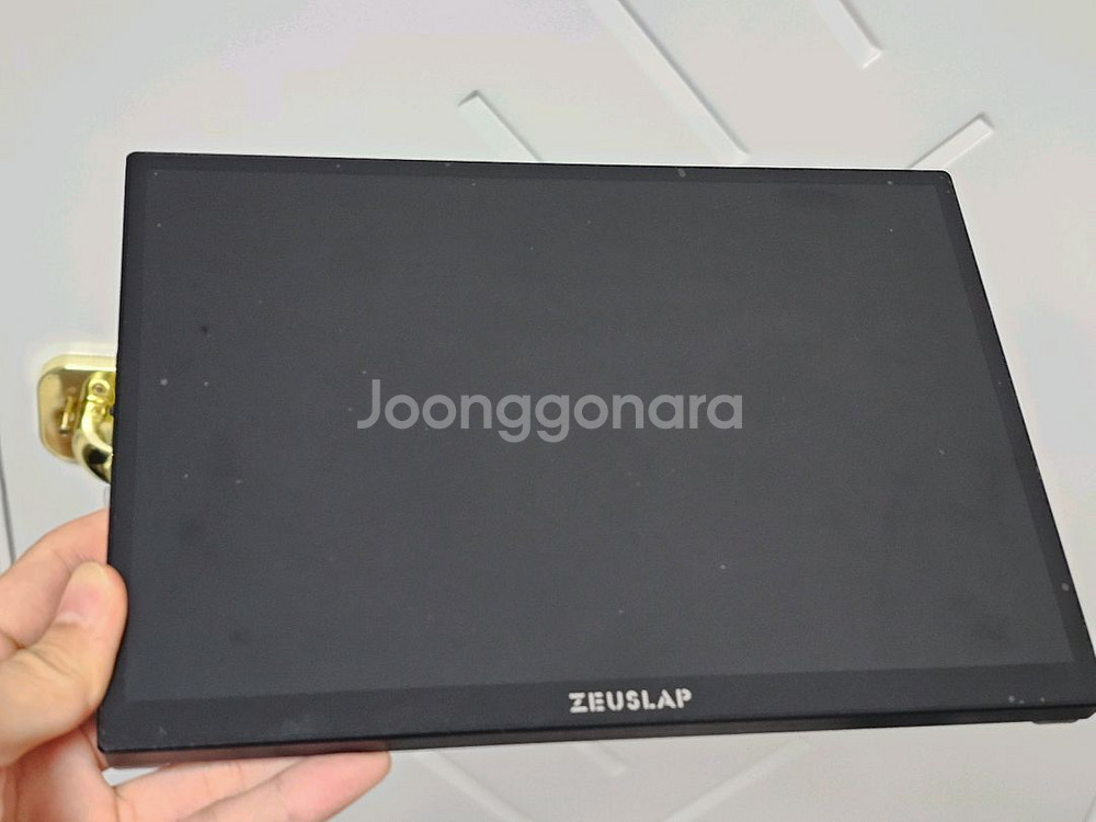 제우스랩 z10t 터치 포터블 모니터 판매합니다--1