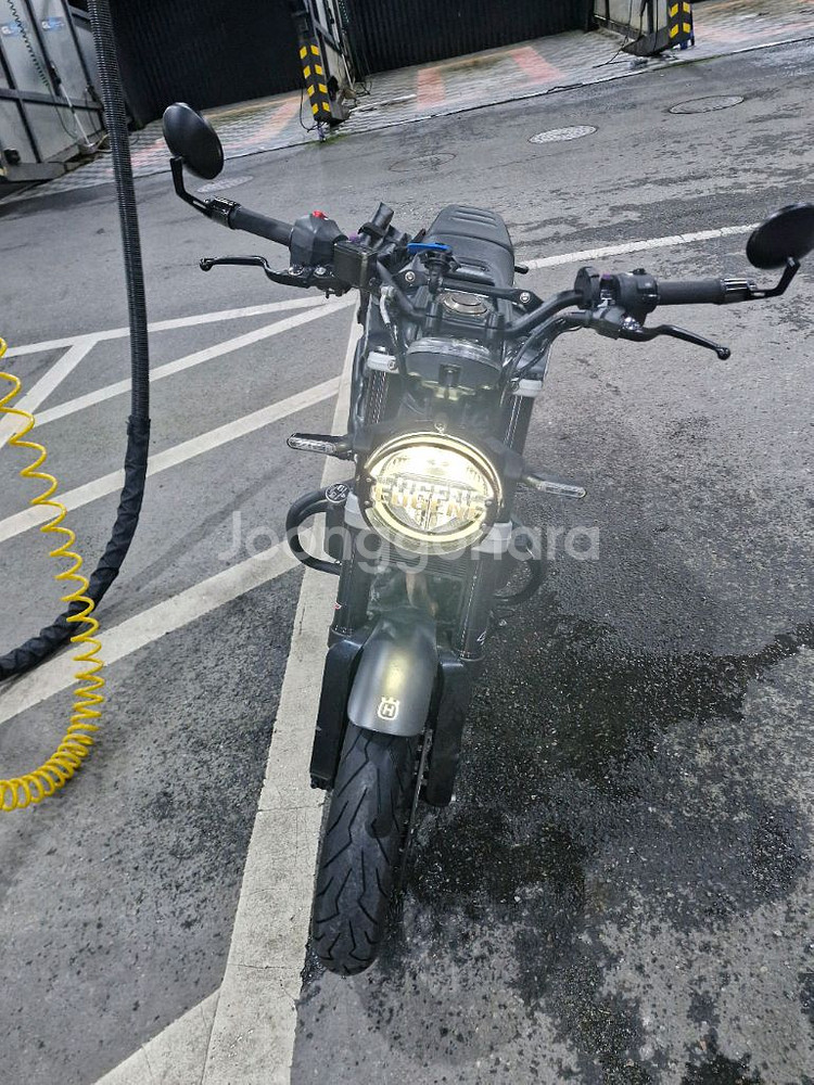 허스크바나 스바르트필렌 401 (21년식) 팝니다--5