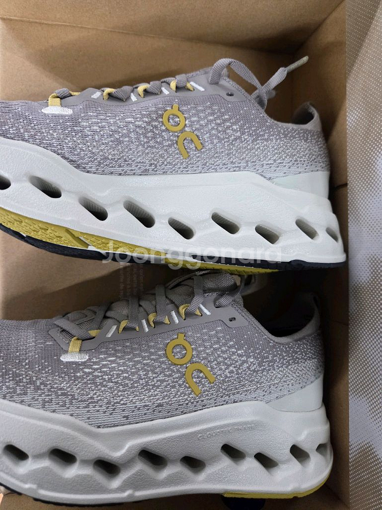 온 러닝화 클라우드서퍼맥스 jp250사이즈--0