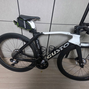 거스토듀로프로 울테그라di2 풀카본 완차 팝니다