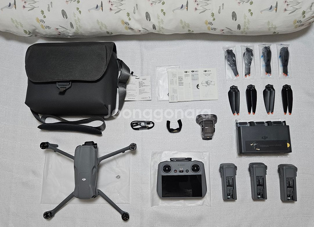 DJI 매빅에어3(RC2) 콤보 + 악세 2종 판매해요 ^^--0
