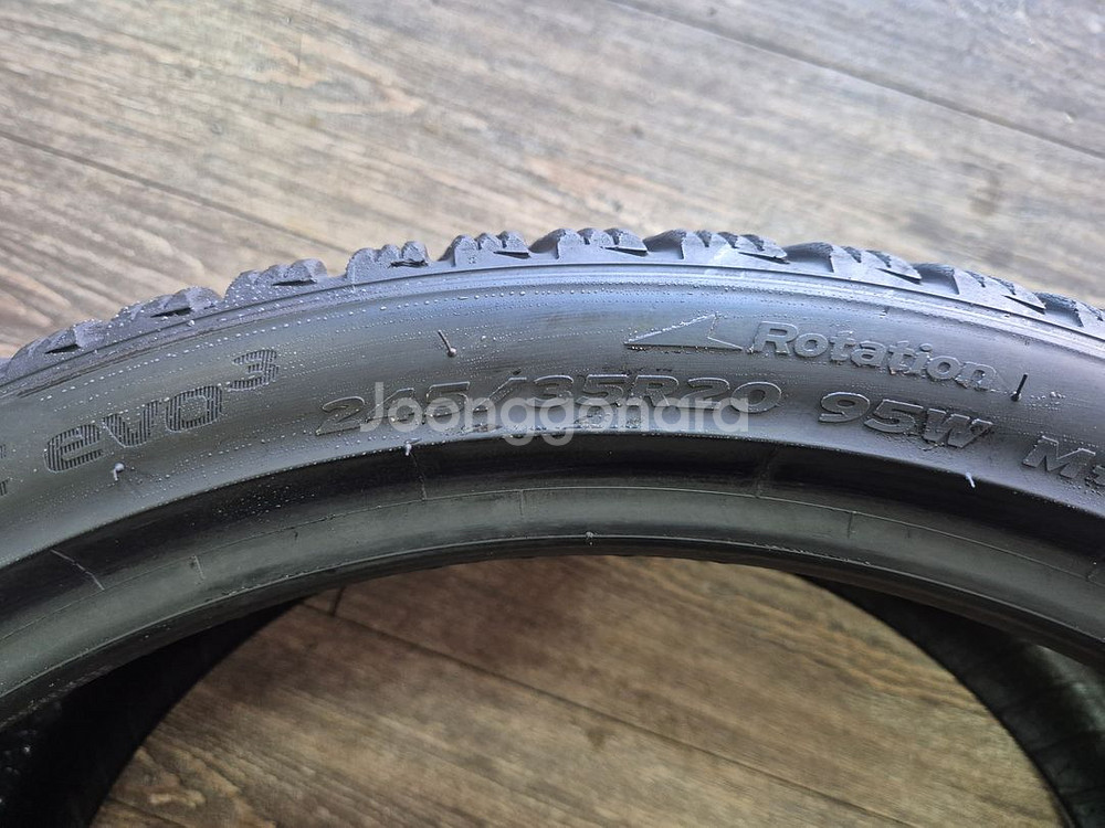 245 35 20 / 2453520 한국 윈터 아이셉트 스노우--6