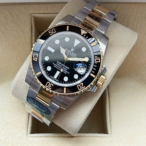 서브마리너 흑콤 팝니다 새제품