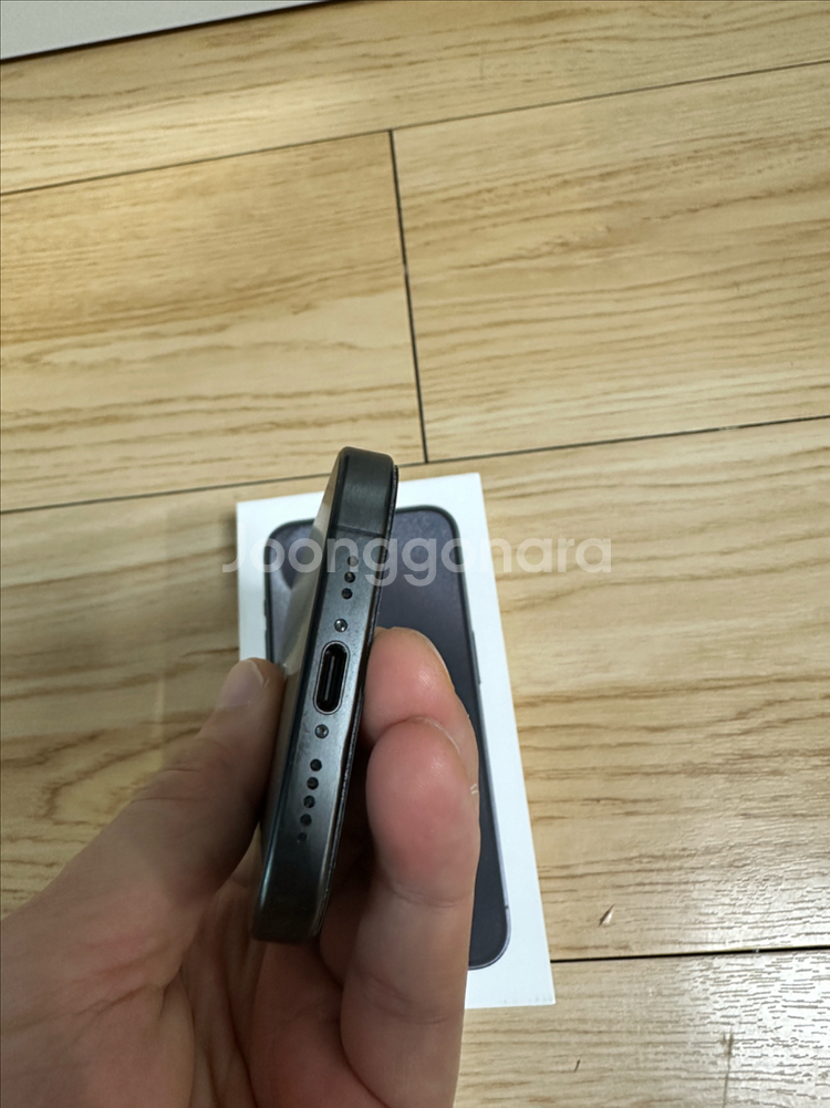 아이폰 15 프로 512 블랙티타늄 팝니다--6