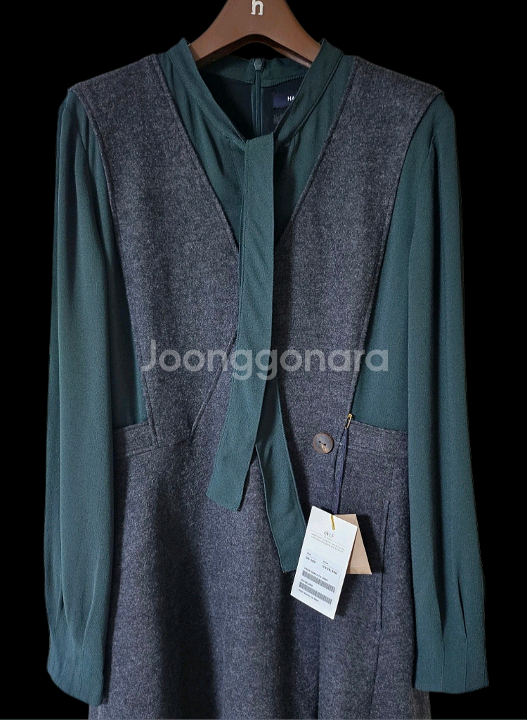 [미착용] 헤지스레이디스 배색 울 미디원피스 55 66--7