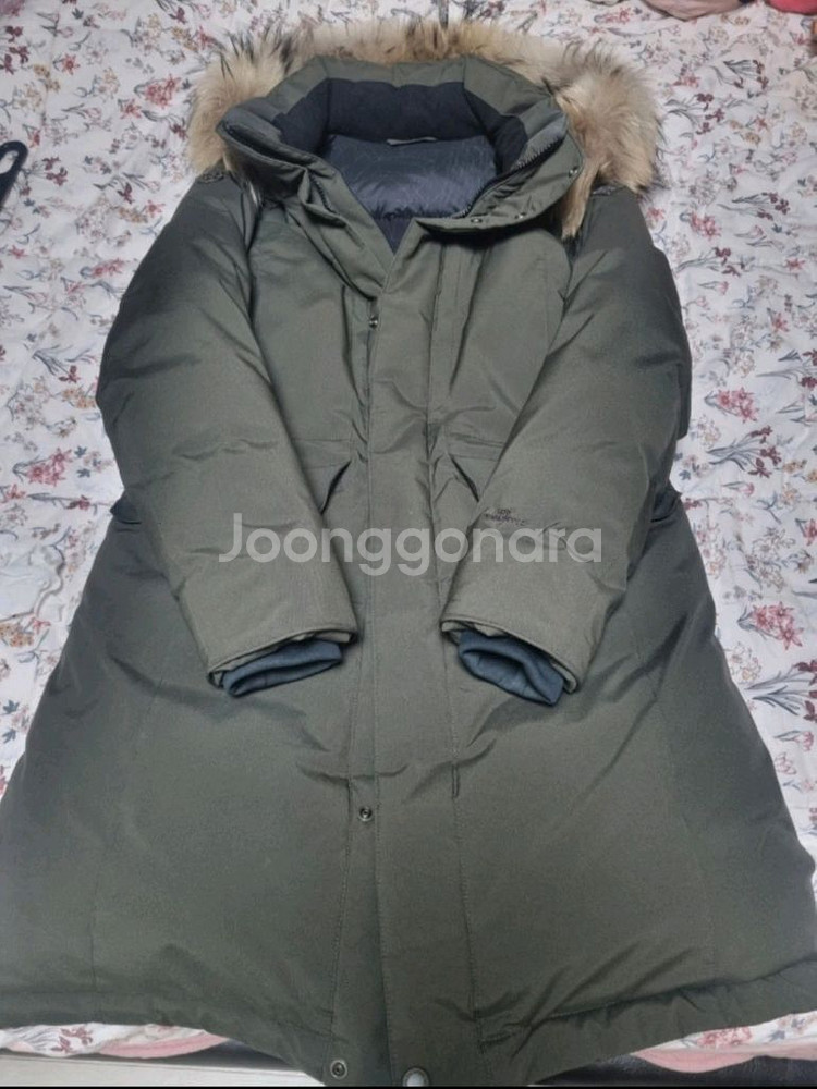 코오롱스포츠 안타티카 구스 패딩 90사이즈입니다--0