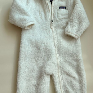 파타고니아 퍼리 프렌즈 번팅 우주복(12-18m)