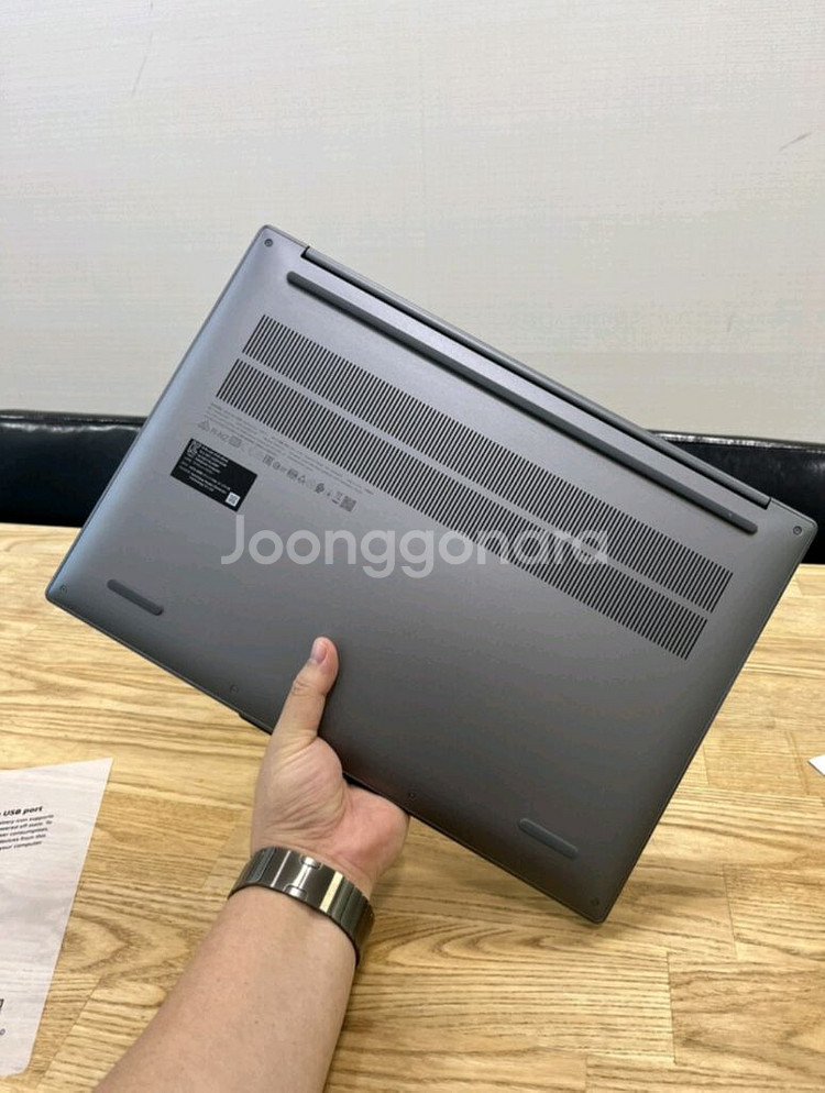 레노버 아이디어패드 OLED 16인치 노트북 미개봉--3