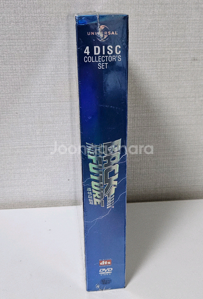 영화 백투더퓨처 4디스크DVD 컬렉터즈 세트 (미개봉)--2