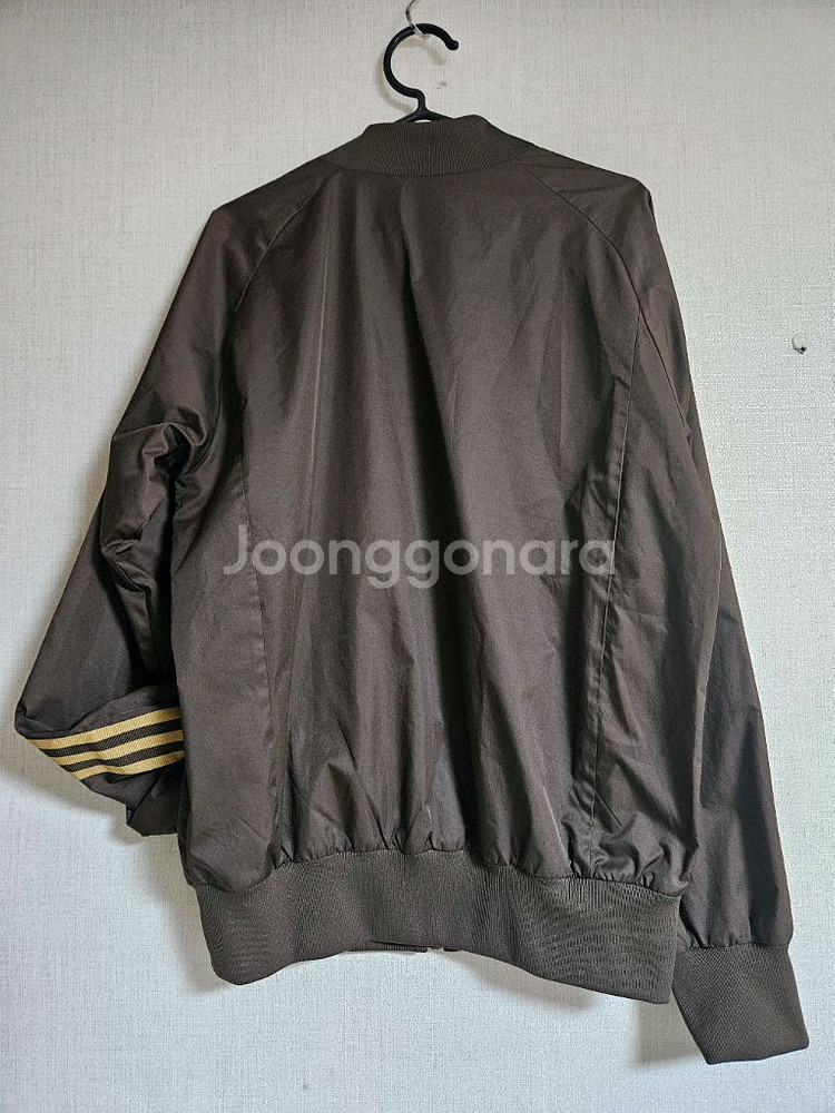 아디다스 올드스쿨 클래식 브라운 골드라인 트랙탑--3