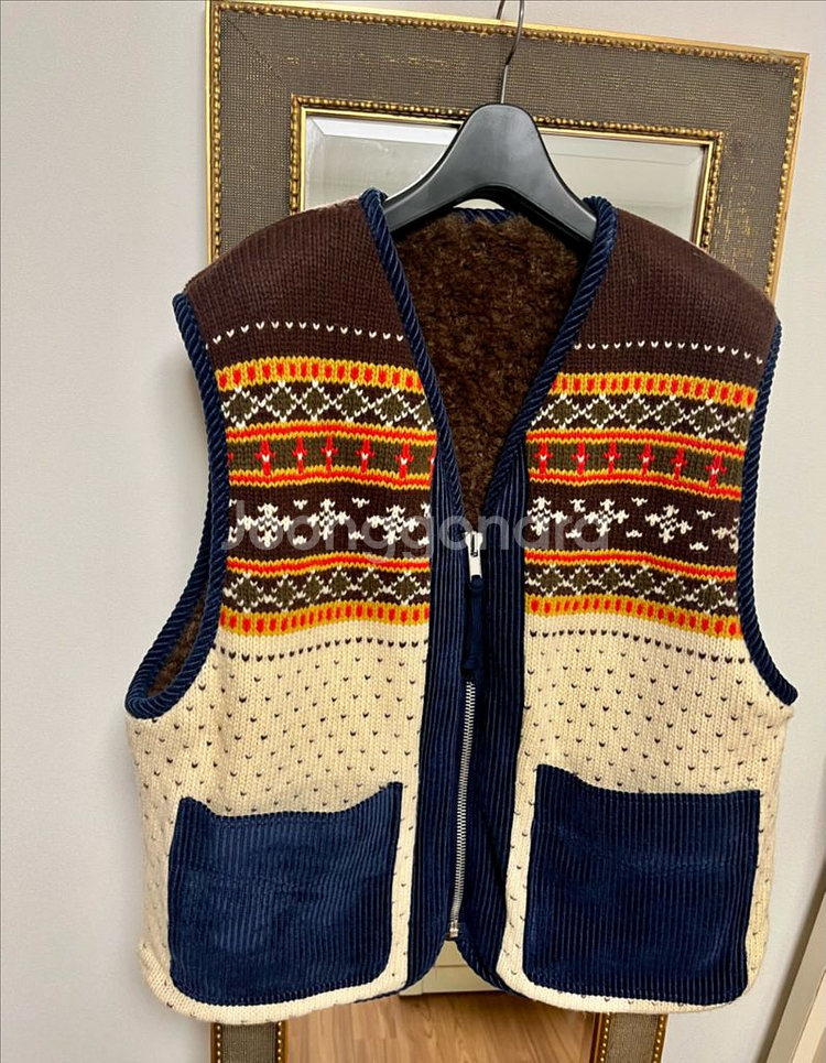 비이커 니트 리버시블 에코 퍼 베스트--5