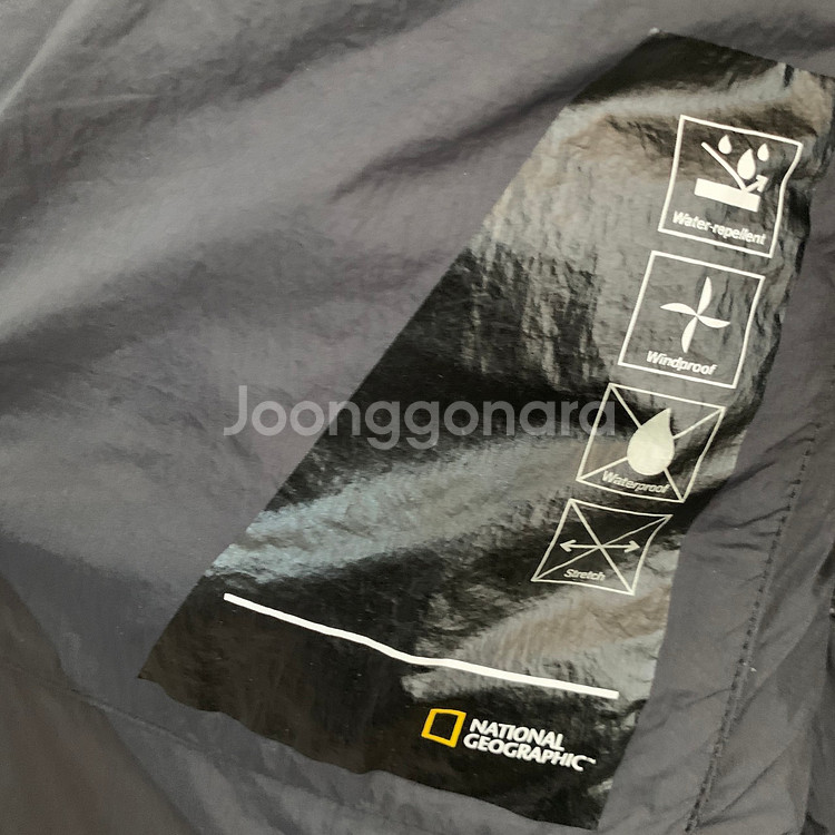 L 내셔널지오그래픽 토르니에 구스다운 거위털 경량 패딩--5