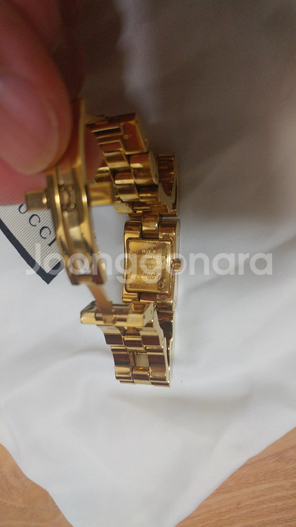 GUCCI 구찌 2305L 금장여성시계--5