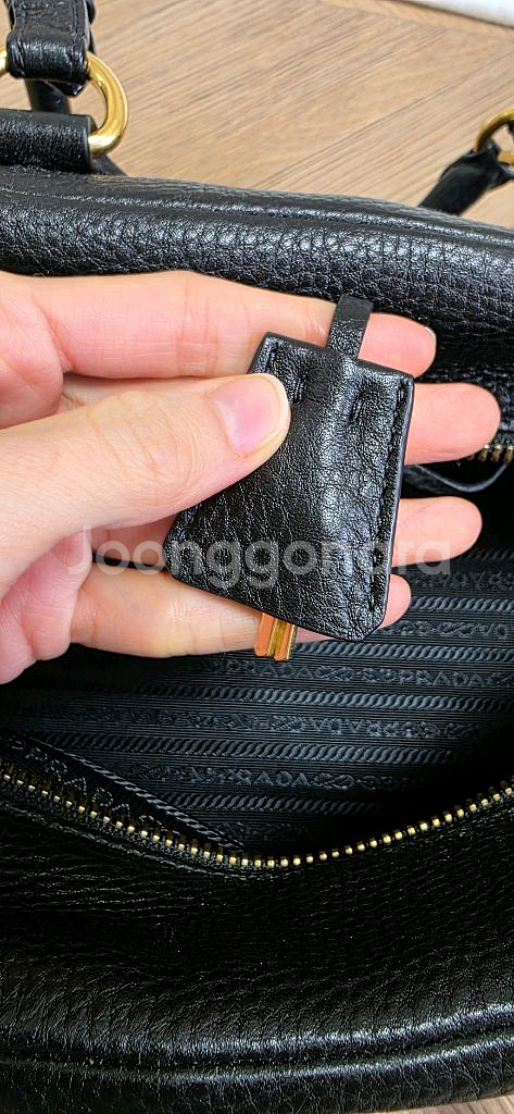 프라다 B3091M 비텔로 다이노 토트백--3