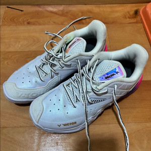 라이더 배드민턴화