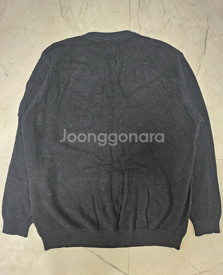 CP컴퍼니 니트 스웨터 블랙 110~115 사이즈--1