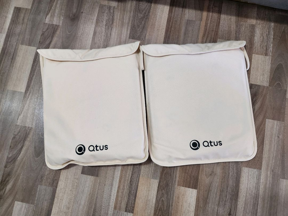 큐터스 쌍둥이 유모차 이미지