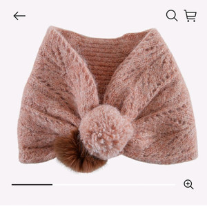 써스데이아일랜드 핑크 털 폼폼 니트 목도리 새상품