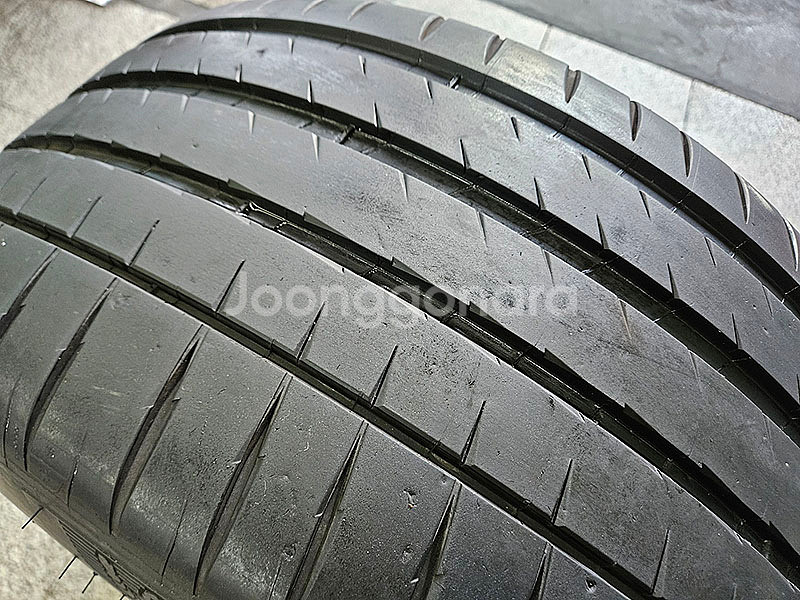 미쉐린 PS4S 325-35-22 GLE53AMG타이어--1