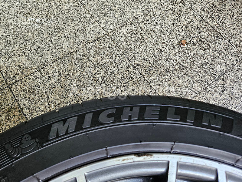미쉐린 PS4S 325-35-22 GLE53AMG타이어--2