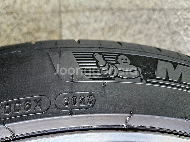 미쉐린 PS4S 325-35-22 GLE53AMG타이어--6