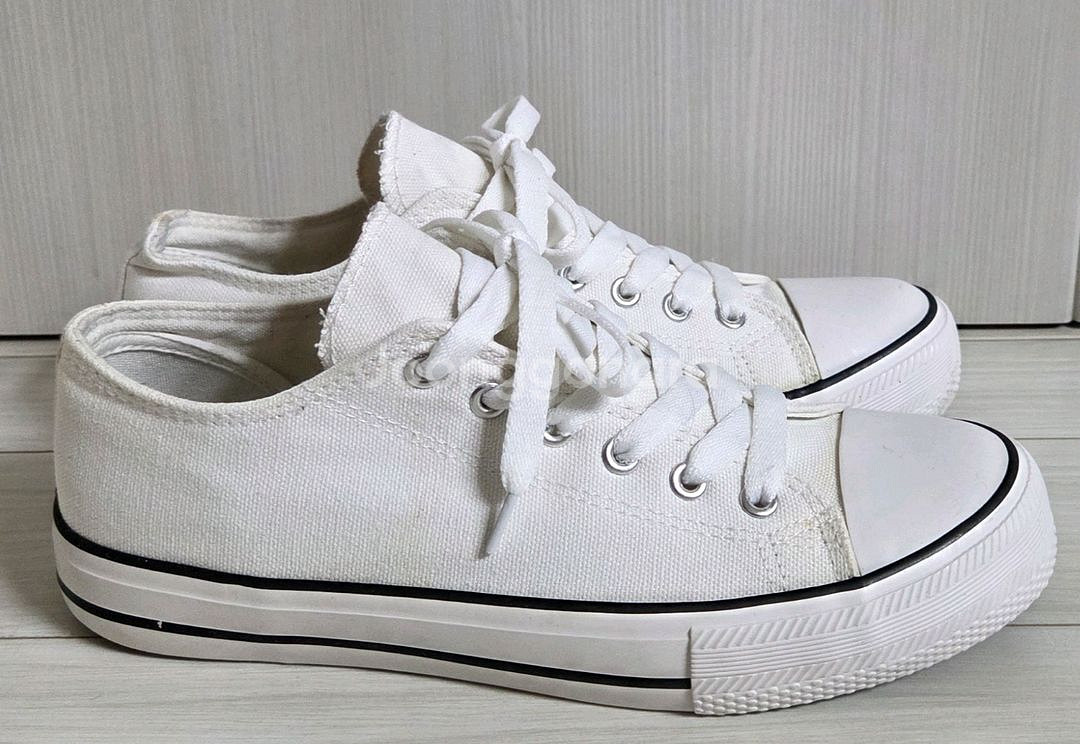 플러스 화이트 스니커즈 260--4