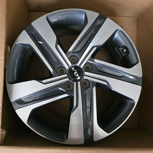 쏘렌토mq4 순정19인치휠 판매합니다