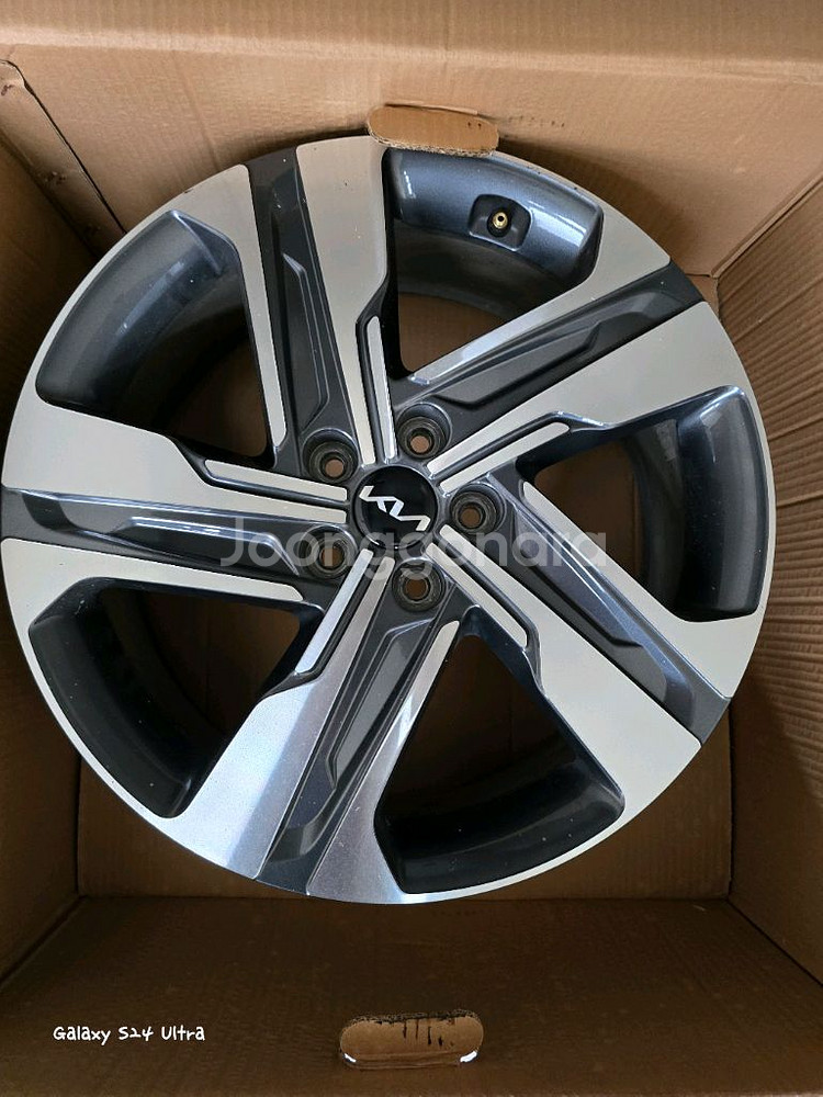 쏘렌토mq4 순정19인치휠 판매합니다--3