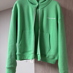 얼바닉 로얄로버 후드 집업 머스캣 urbanic30