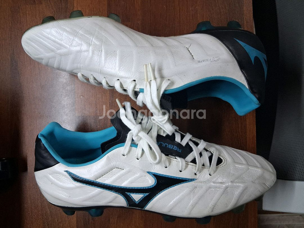 [265] 미즈노 레뷸라 V1 md 축구화--2