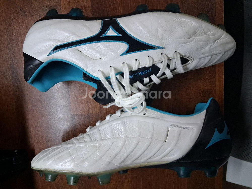 [265] 미즈노 레뷸라 V1 md 축구화--3