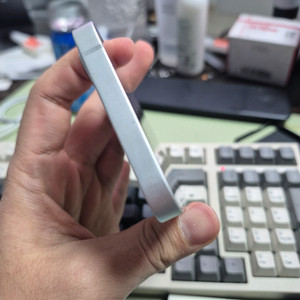 (6004)아이폰16e 256gb 깨끗한기기 판매