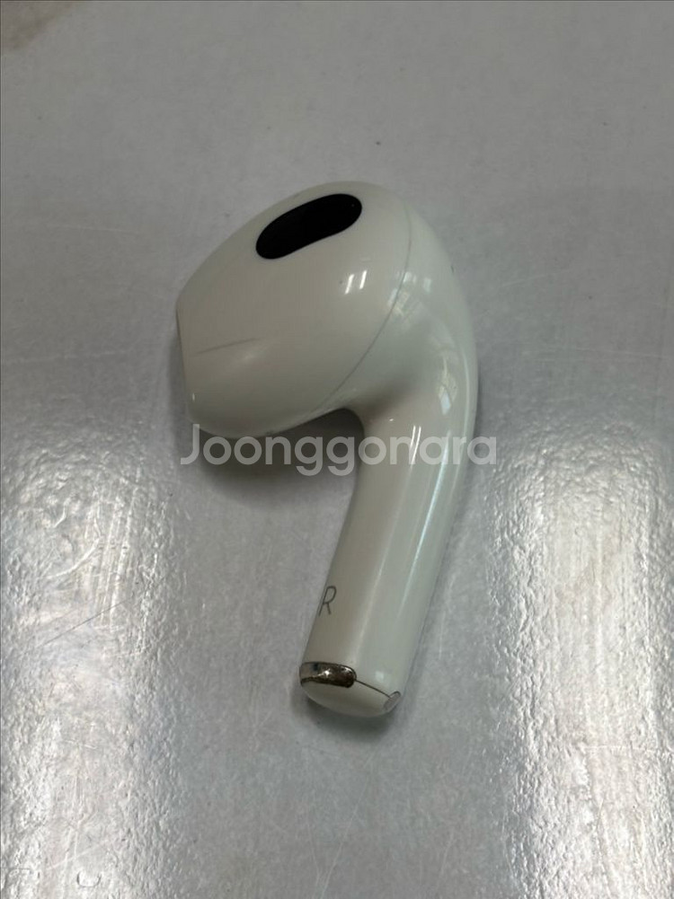 에어팟3세대 오른쪽 상태짱짱굿 처분요!!--0