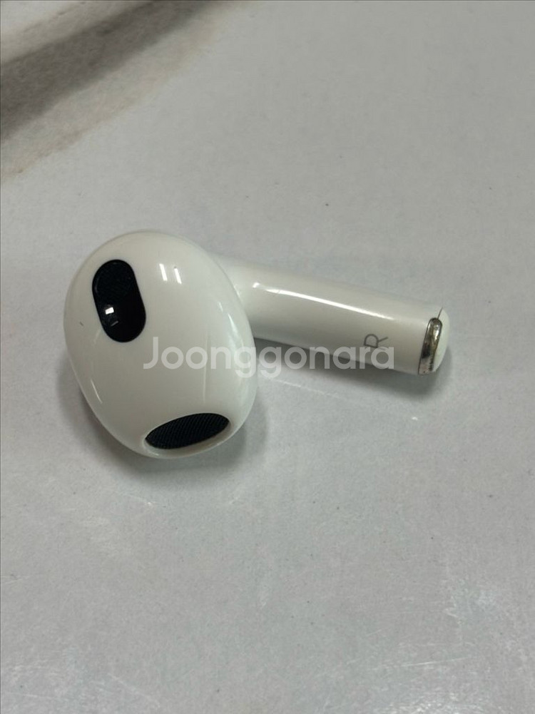 에어팟3세대 오른쪽 상태짱짱굿 처분요!!--1