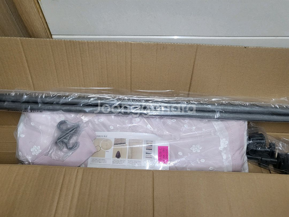 아리아 이중레이스암막커튼 핑크 260*230 새제품 봉셋트--1