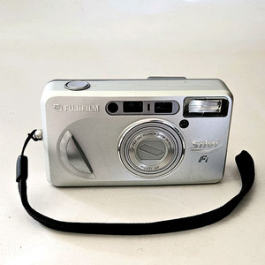 후지필름 Fujifilm Silvi Fi 컴팩트 카메라