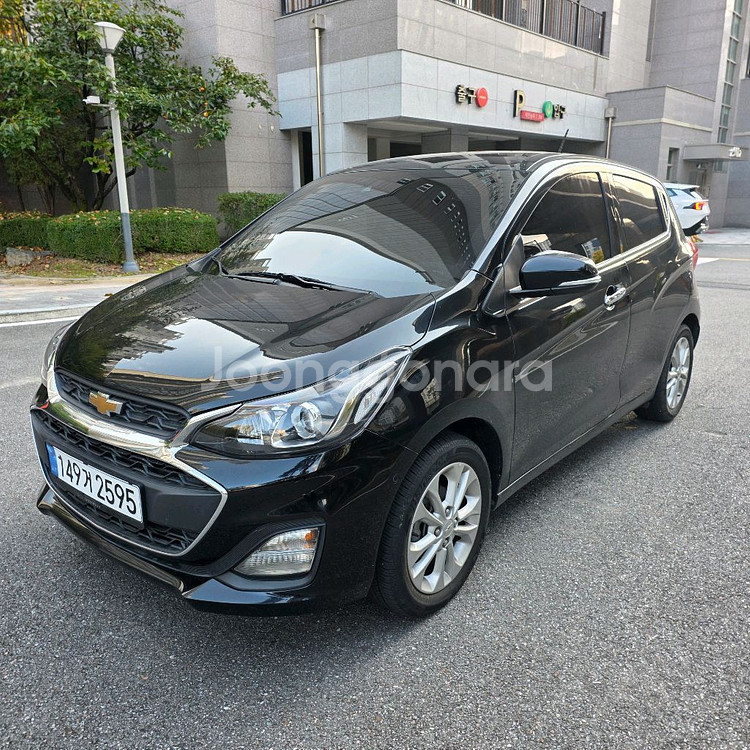 더뉴스파크 21년식 5.3만 프리미어--3