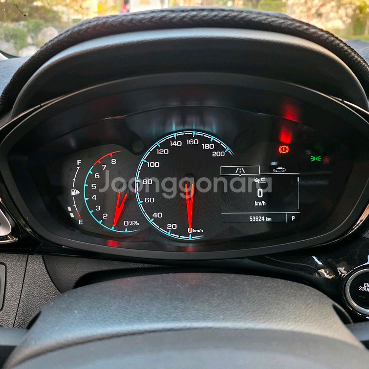 더뉴스파크 21년식 5.3만 프리미어--8