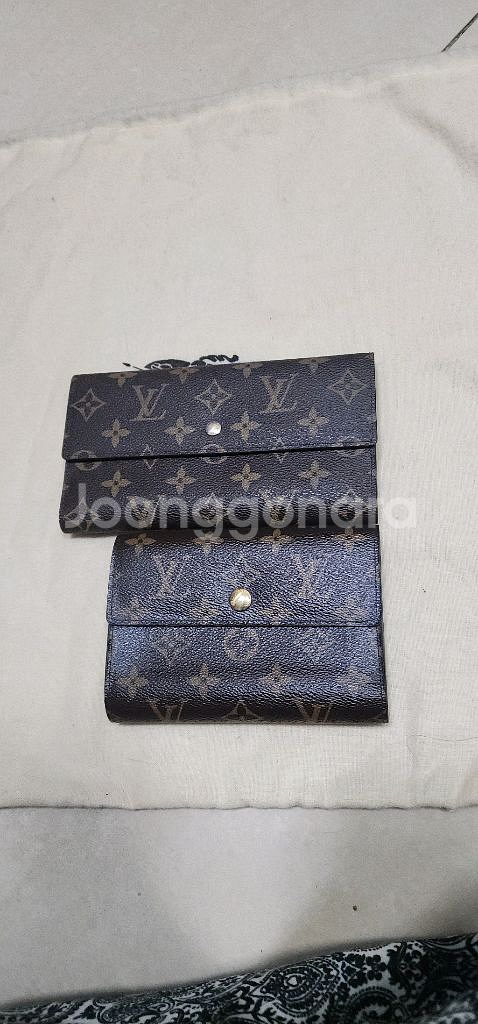 루이비통 사라 장지갑--1