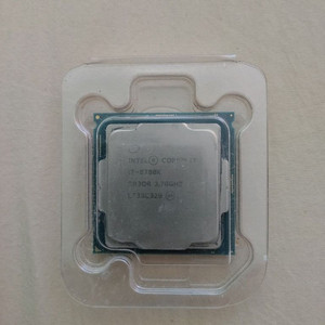 인텔 i7-8700K CPU