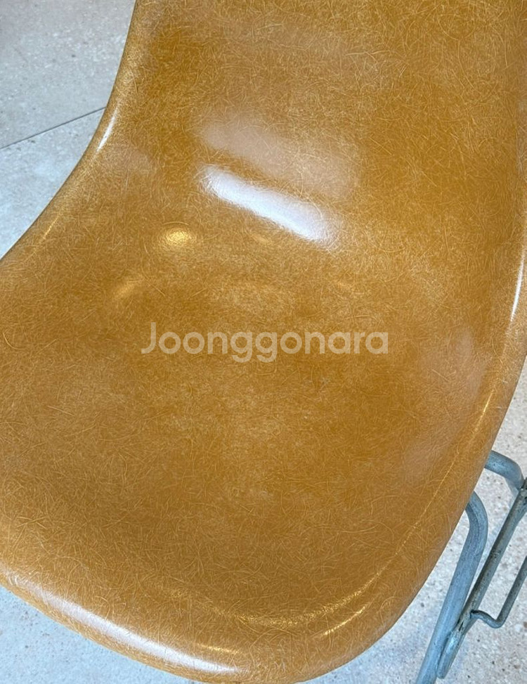 허먼밀러 임스체어 오커다크--0