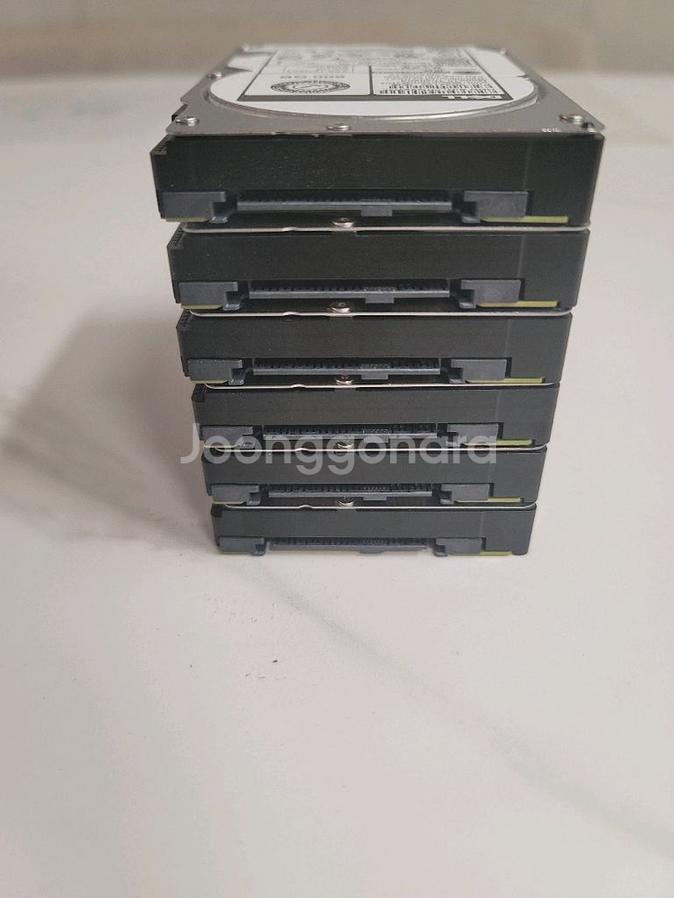 Dell 2.5인치 HDD 600GB SAS 12Gbps 판매합니다.--2