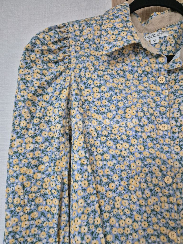 써쓰데이아일랜드 T218MBL233W 잔꽃 코듀로이 볼륨 블라우스 M--9