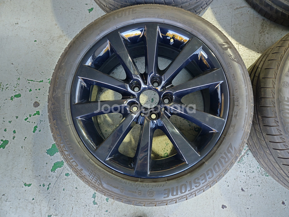 BMW F10 18인치 휠타이어 245 45 18인치 판매--1