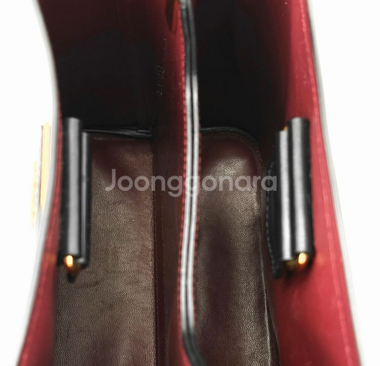 [M] 프라다 파니에 유광 브러시드 레더 버킷 백 토트백 미디움 블랙--7