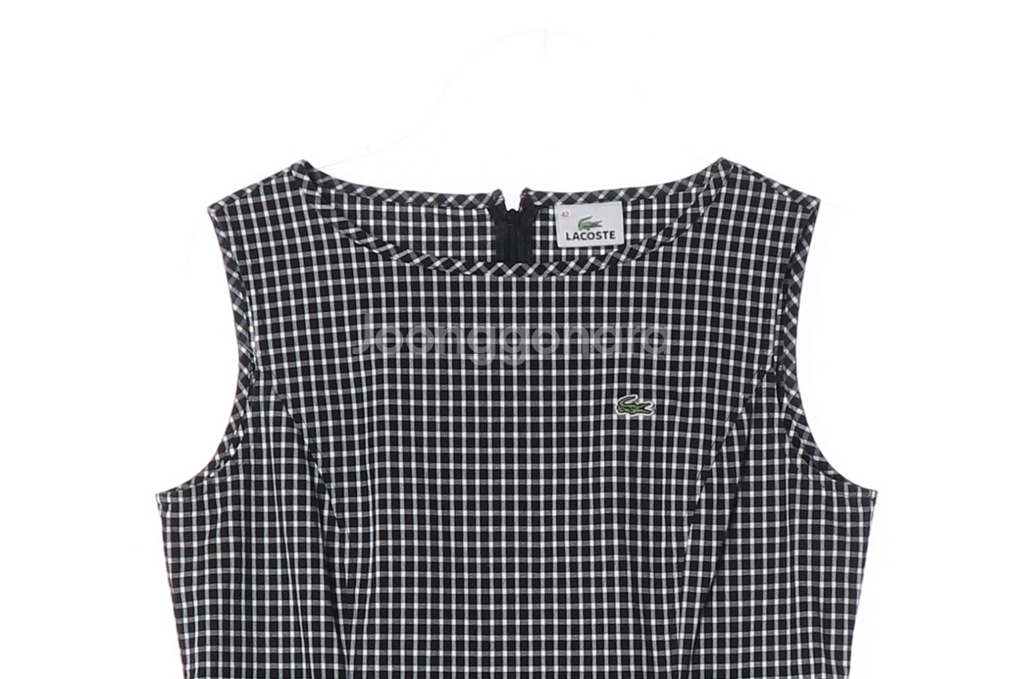 [M]라코스테 블랙 체크 로고 보트넥 민소매 원피스 나시 드레스--1