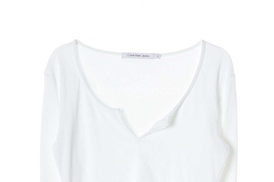 [M]캘빈클라인 진 화이트 로고 U넥 긴팔 크롭 티셔츠--1
