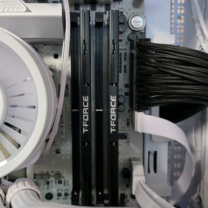 팀그룹 불칸 램 DDR5 6400 32gbx2 (64gb)